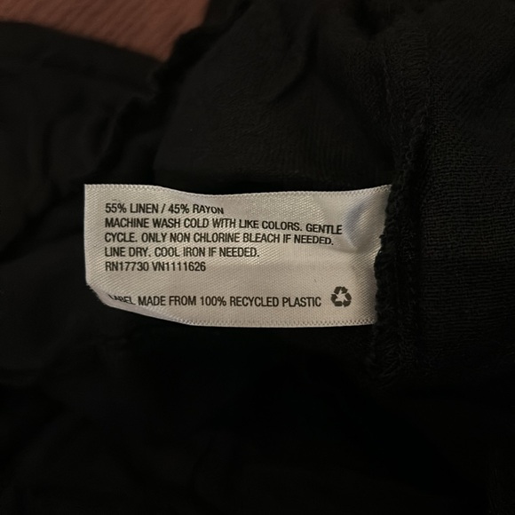 ⭐️NWT Maternity Pull on Shorts - Picture 5 of 5